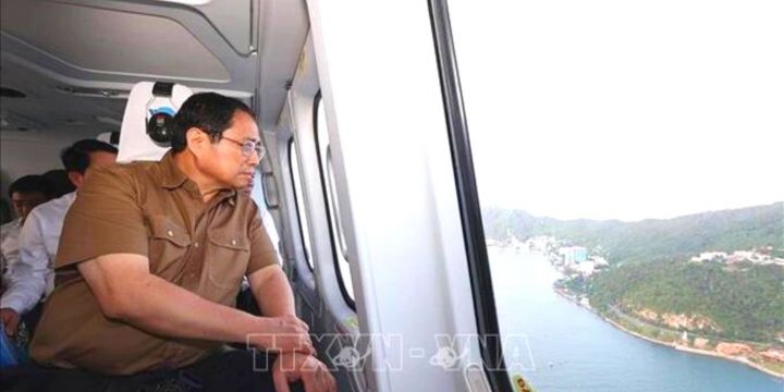 Thủ tướng đi trực thăng khảo sát các dự án lớn của Bà Rịa-Vũng Tàu